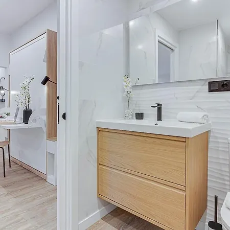 Centro Y Playa Con Parking Opcional