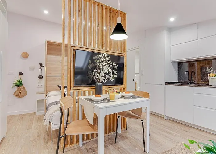 Centro Y Playa Con Parking Opcional Διαμέρισμα